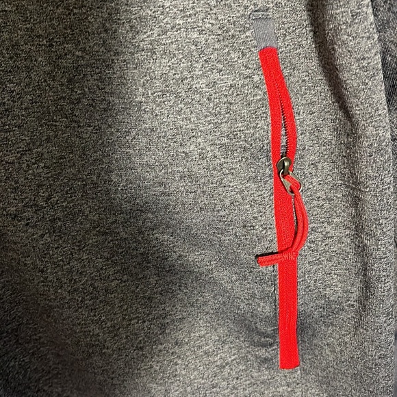 The North Face top gray M - Picture 5 of 6